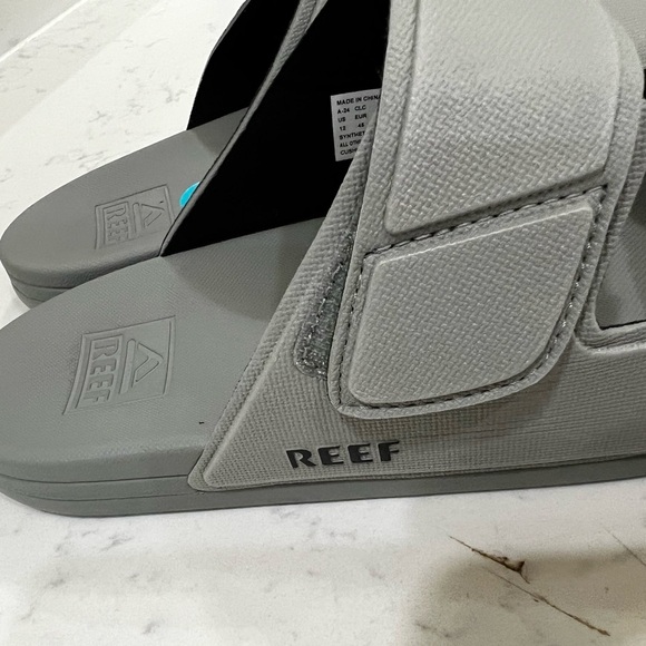 Reef Black Slide Sandals - Picture 2 of 10